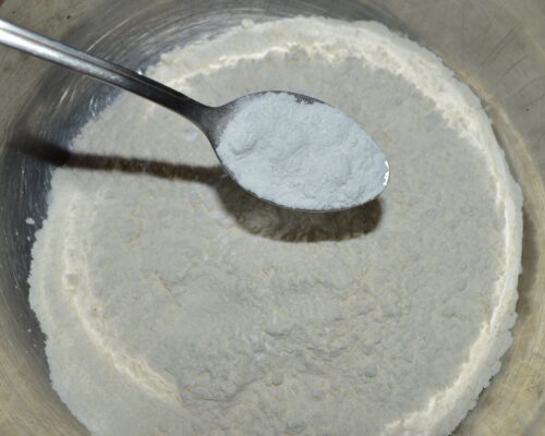 place the flour and add the baking powder