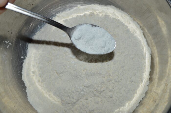 place the flour and add the baking powder