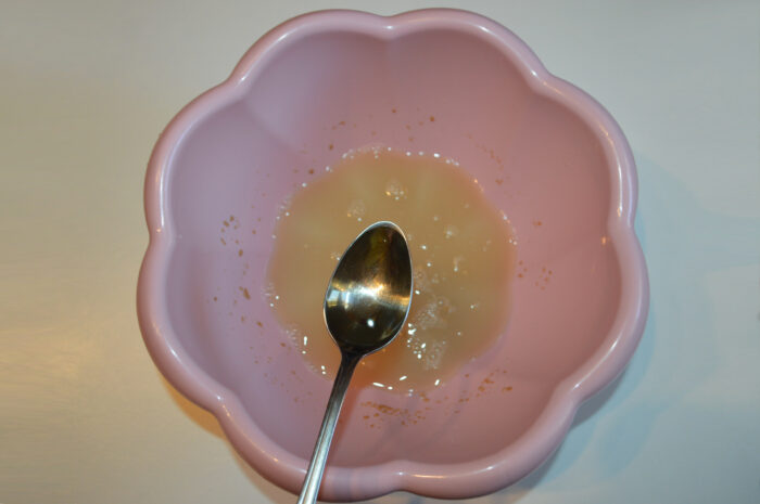 Add the sunflower oil