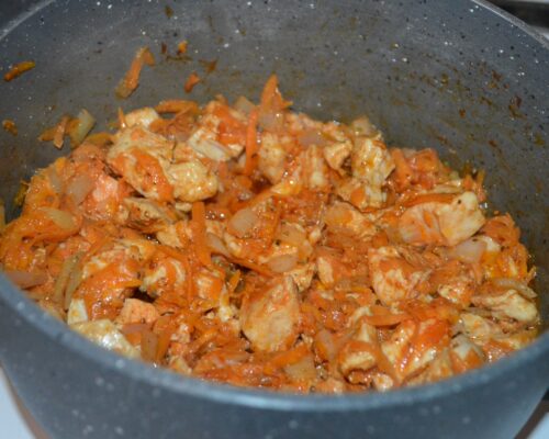 Amestecati ingredientele si prajiti