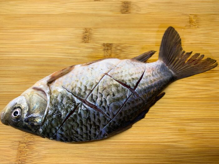 Make deep cuts on the sides