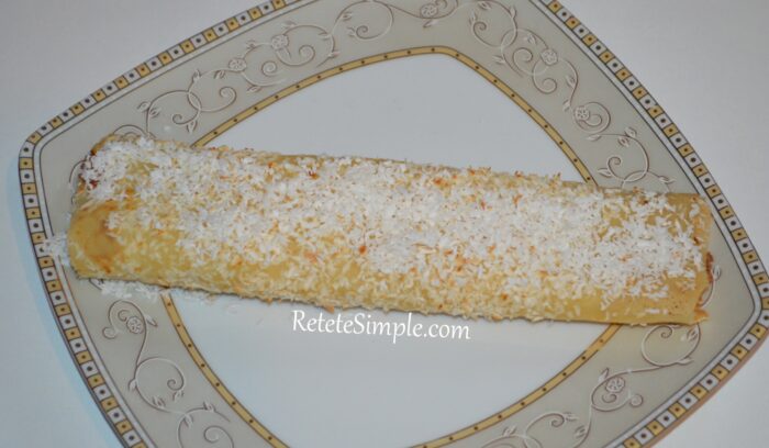 The Raffaello crepes with coconut are ready