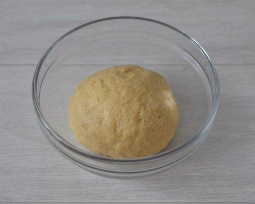 Knead the elastic dough