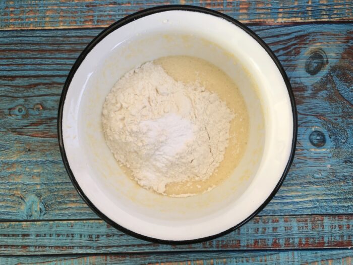 Pour the flour and baking powder