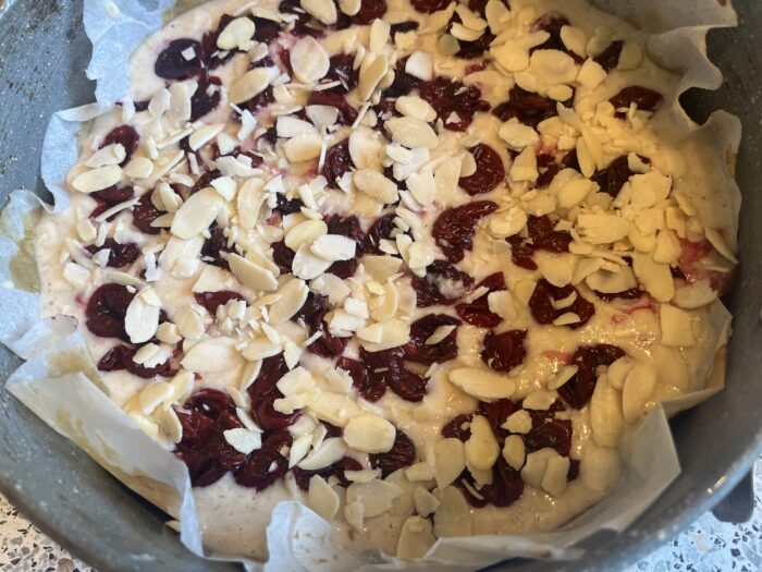 I sprinkled almond leaves on top