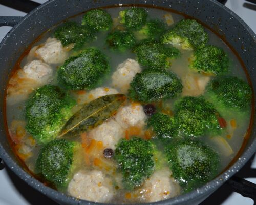 Cut the broccoli stalks into pieces