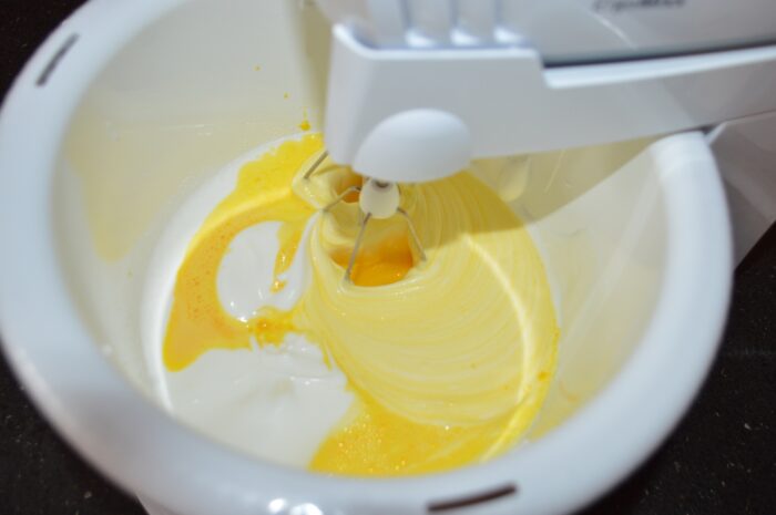 Add the egg yolk mixture