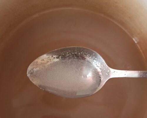 хорошенько мешаем сахар