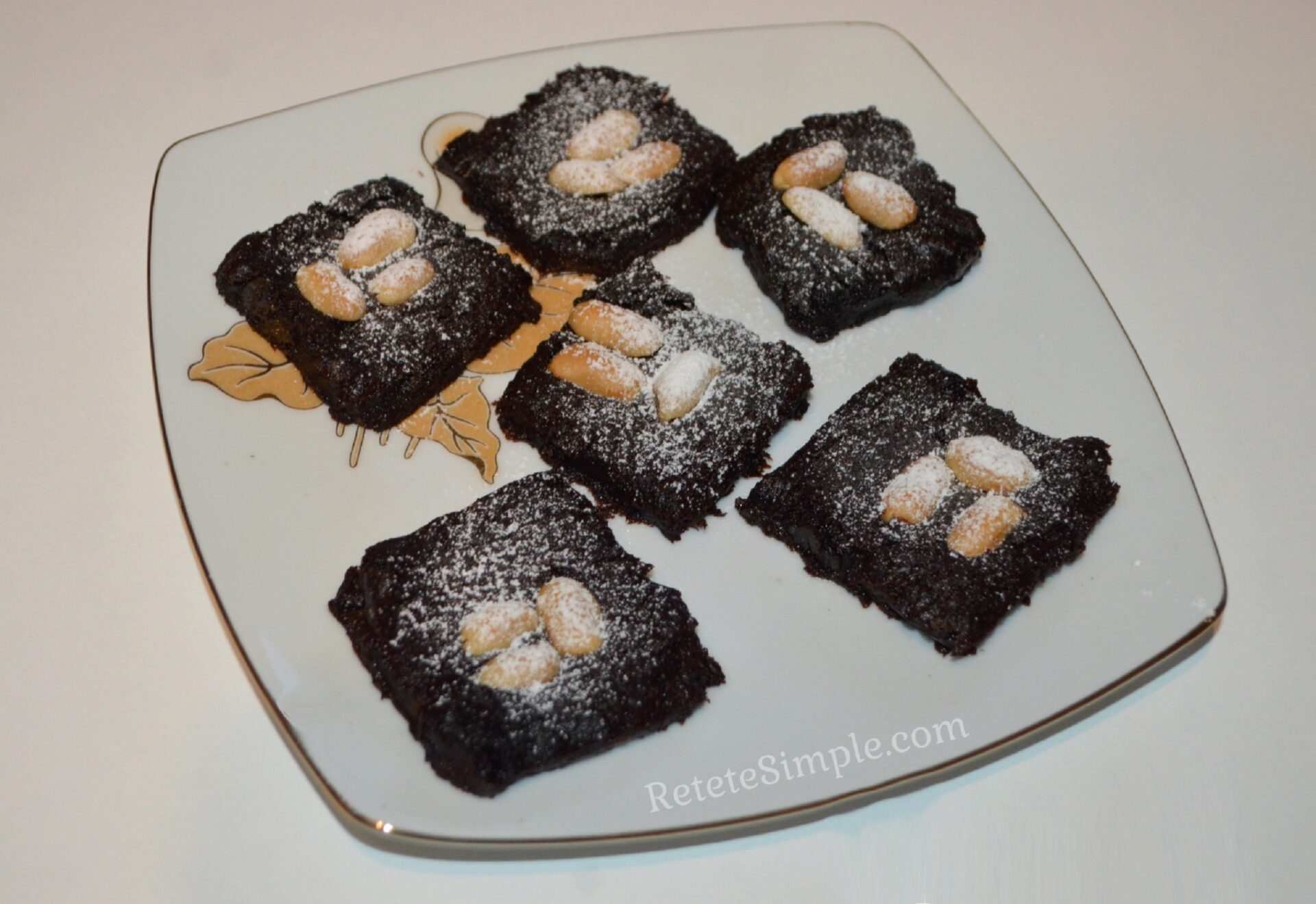 Banana & Peanut Brownie photo