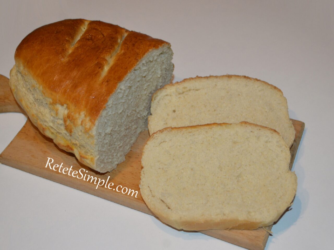Easy Homemade Bread – Simple and Classic Recipe