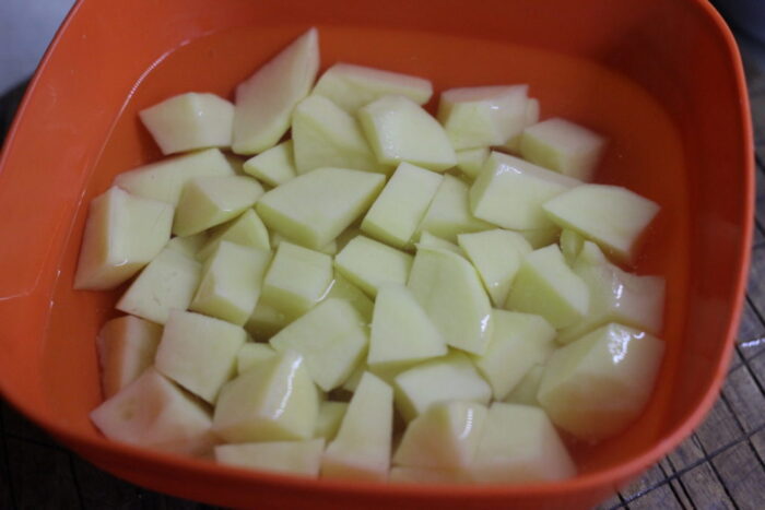 Очистить картошку