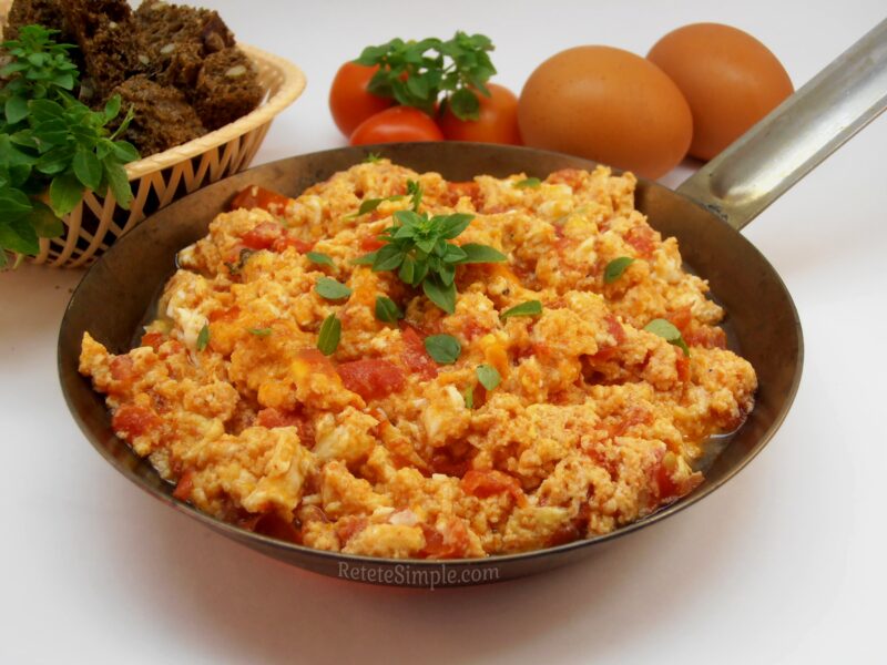 Menemen omleta turceasca cu legume