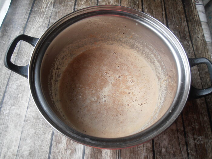 Add apple cider vinegar, spices