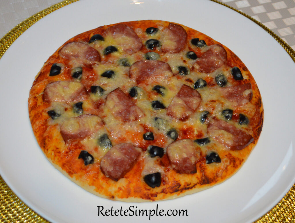 finished pizza on a plate