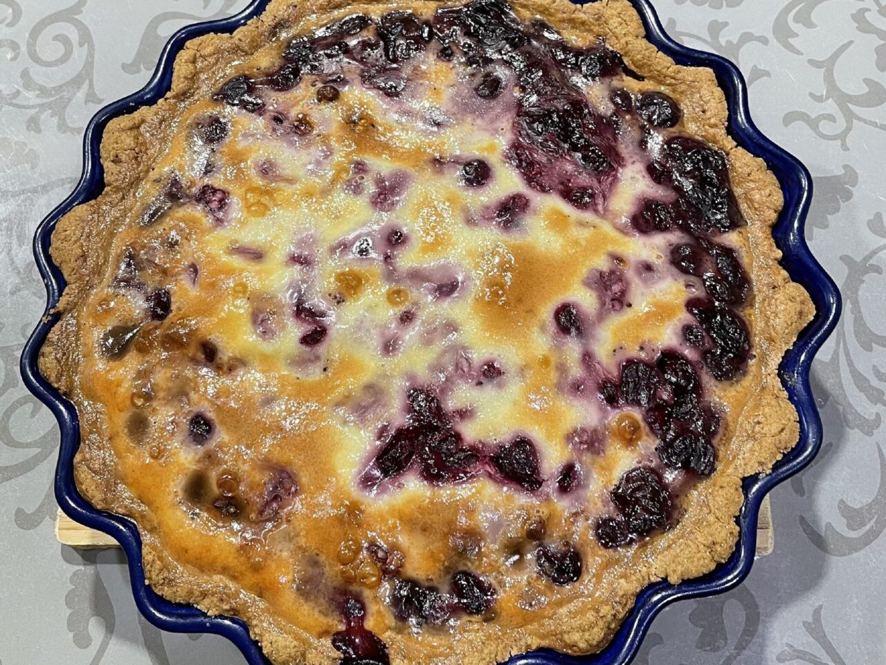 Sugar-Free Cherry & Chocolate Pie with Oat & Rye Flour photo