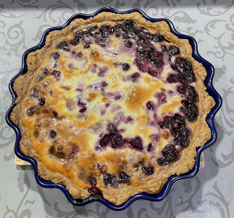 Cherry & Chocolate Pie with Oat & Rye Flour