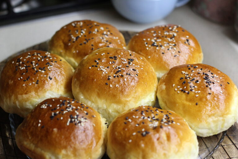 How to Make Yeast Dough Burger Buns