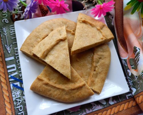 divide the pie into small portions and serve