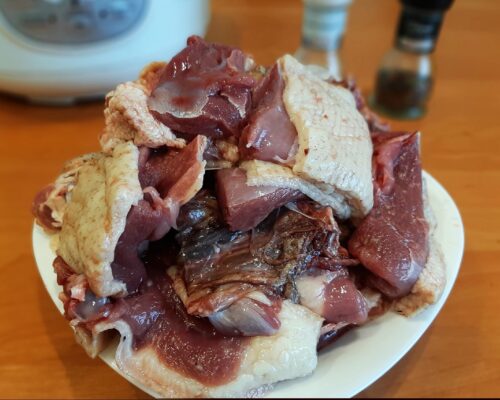 Wash the duck thoroughly