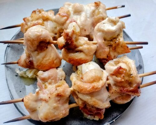 The prepared skewer must first be cooled