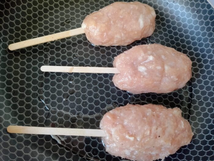 form small oval patties