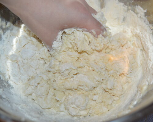 Incepeti a framanta cu mainele