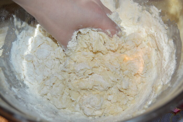 Incepeti a framanta cu mainele