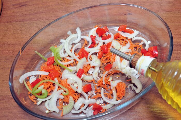 pour in the vegetable oil