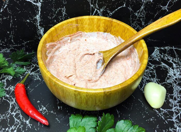 Amestecati toate ingredientele