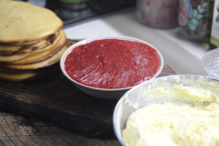 Собрать торт