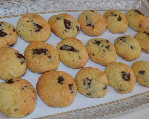 Plate of chocolate cookies