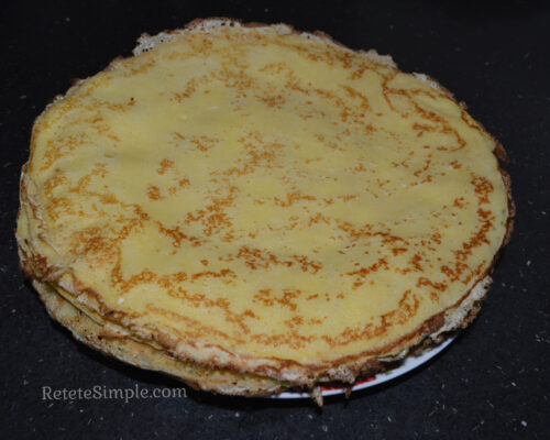 This quantity of ingredients makes 22 crepes