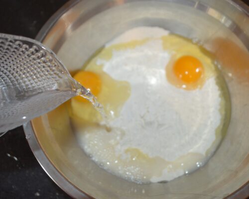 Pour in the warm boiled water