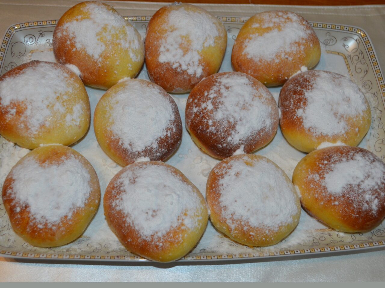 Fluffy Jam-Filled Buns photo