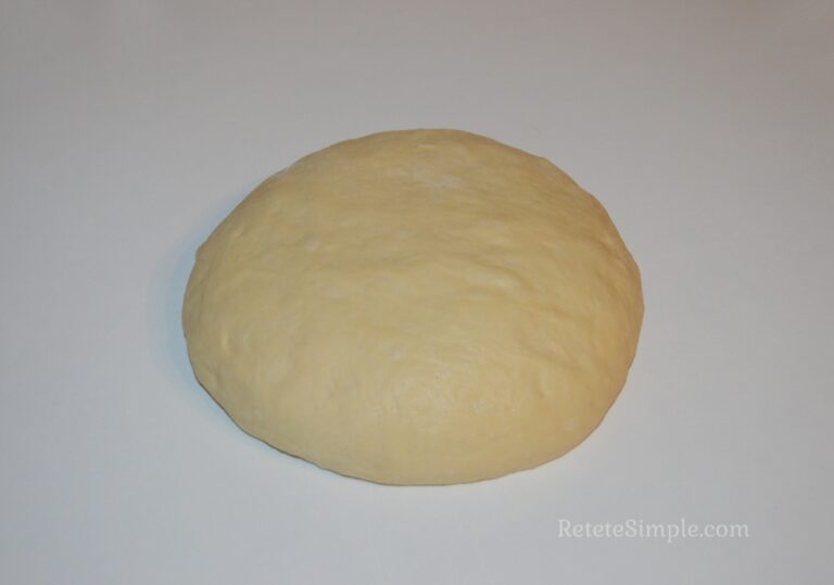 How to Make Yeast Dough for Pies & Filled Pastries