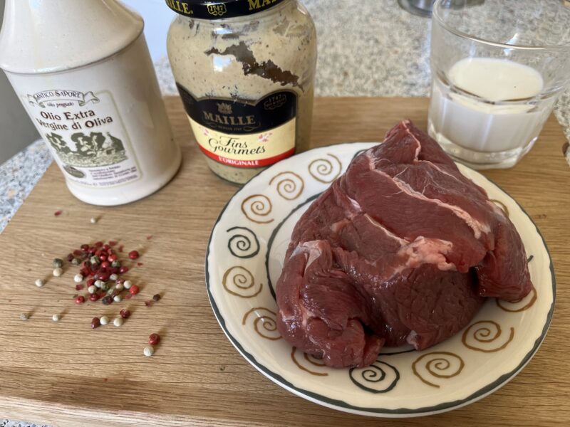 ingrediente pentru medalioane de vitel