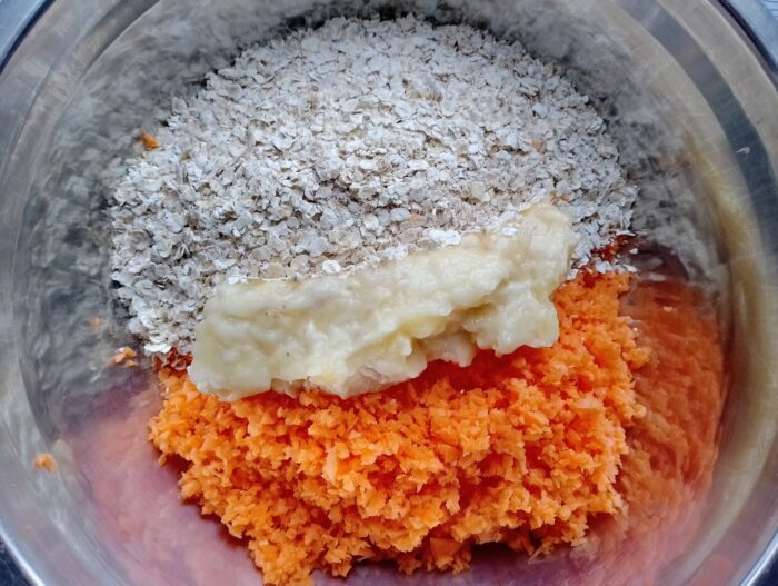 Chop the carrots in a blender