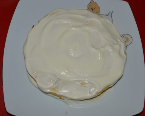 spread cream on each layer