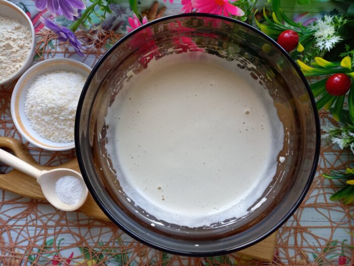 mix the grated coconut and vanilla