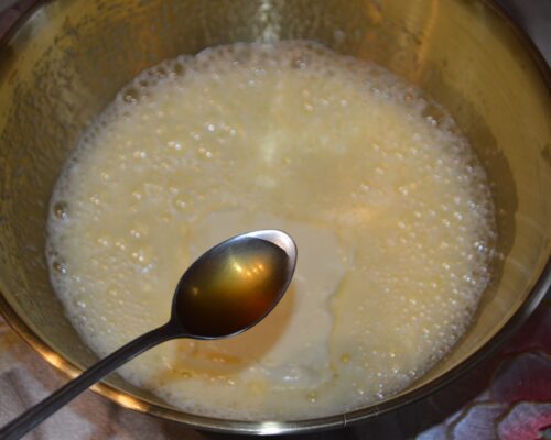 Adaugati esenta de vanilie