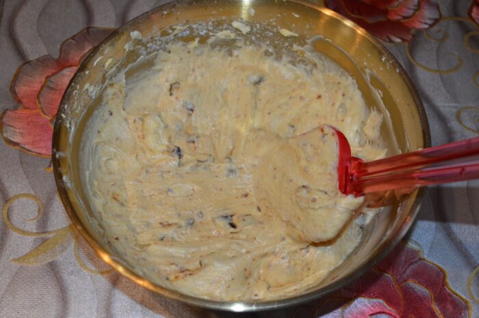 Mix the jam with the mixture