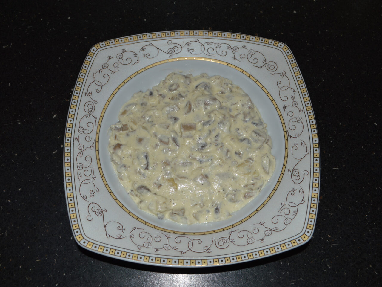 Creamy Mushroom-Garlic Sauce photo