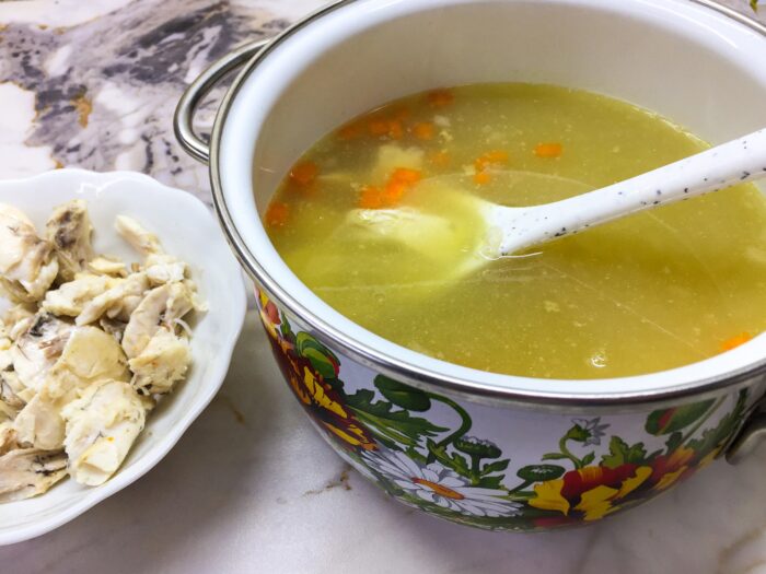 Puneti pestele in oala