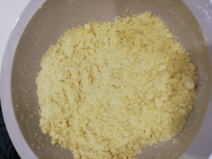 Radeti untul pe razatoare