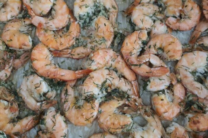 Sacar con cuidado la bandeja del horno