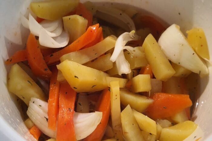 Carefully pour the juices left in the bag