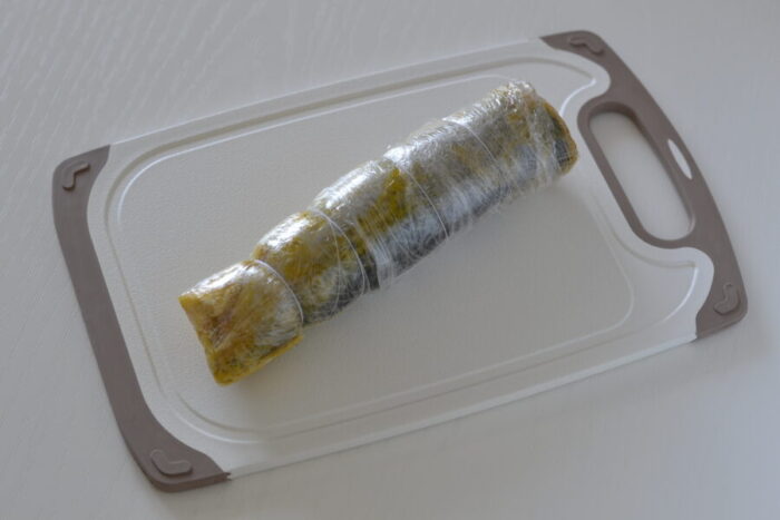 Envolver el rollo firmemente