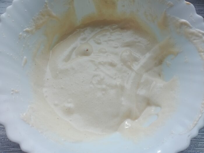 Amestecati toate ingredientele