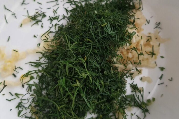 Add the dill to the garlic