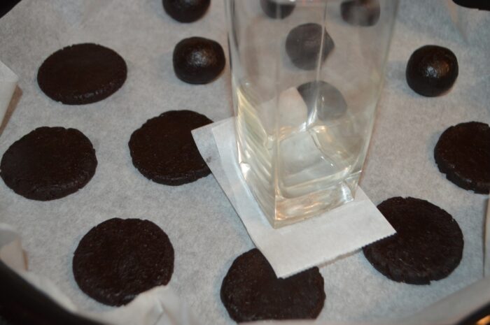 Press down lightly with a glass